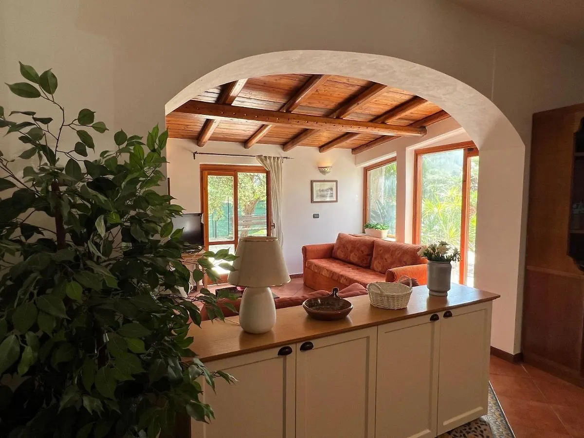 Villa Barone Castellammare del Golfo 0*,