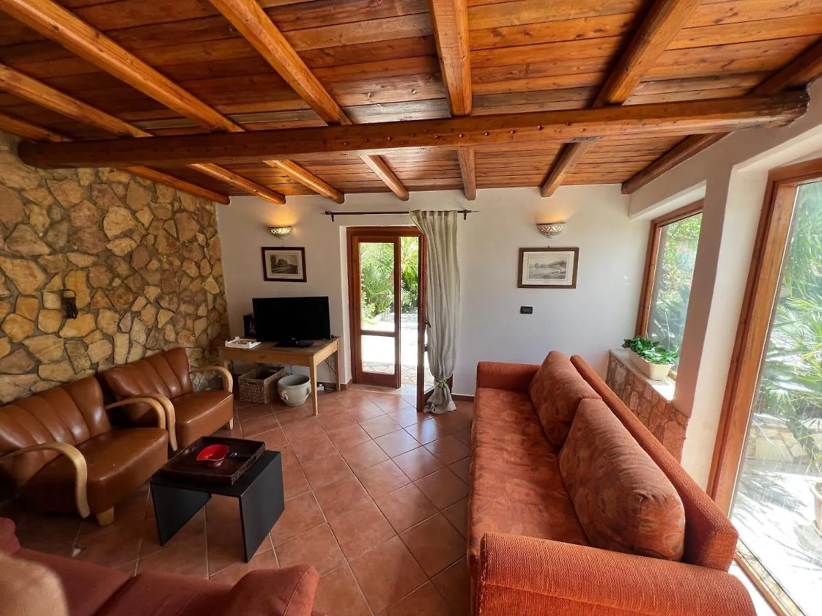 Villa Barone Castellammare del Golfo 0*,